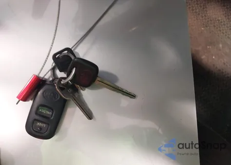 2003 Toyota Corolla S z USA, uszkodzony, nr VIN 1NXBR32E03Z183143